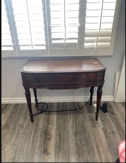 Desk