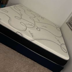 King Size Organic cotton gel Memory Foam Mattress And Box Spring 