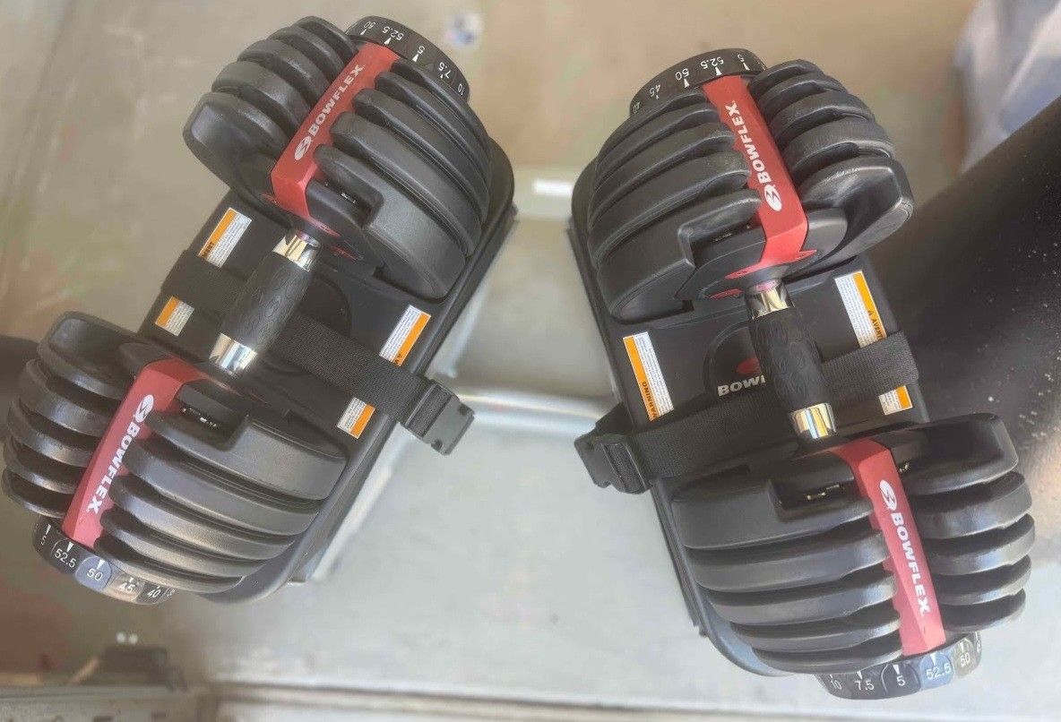 Bowflex 52.5 Dumbbells And Stand