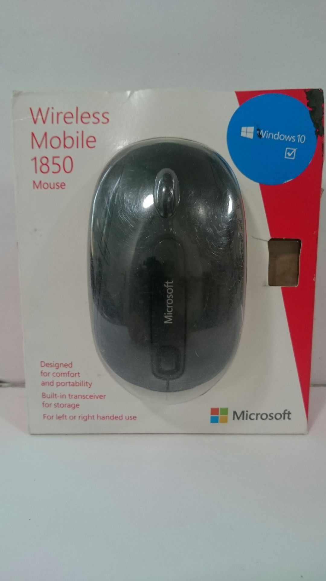 Microsoft wireless mouse 1850