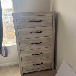 Dresser, Tv And Chest drawer 