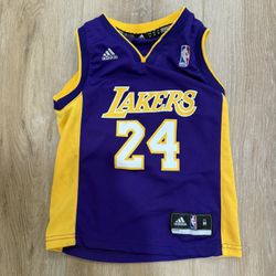 Vintage Kobe Adidas Youth Kids Jersey