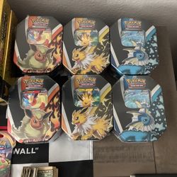 Pokémon TCG: Eevee Evolutions Tin (Flareon V)