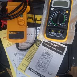 FLUKE i410 Clamp meter and multimeter