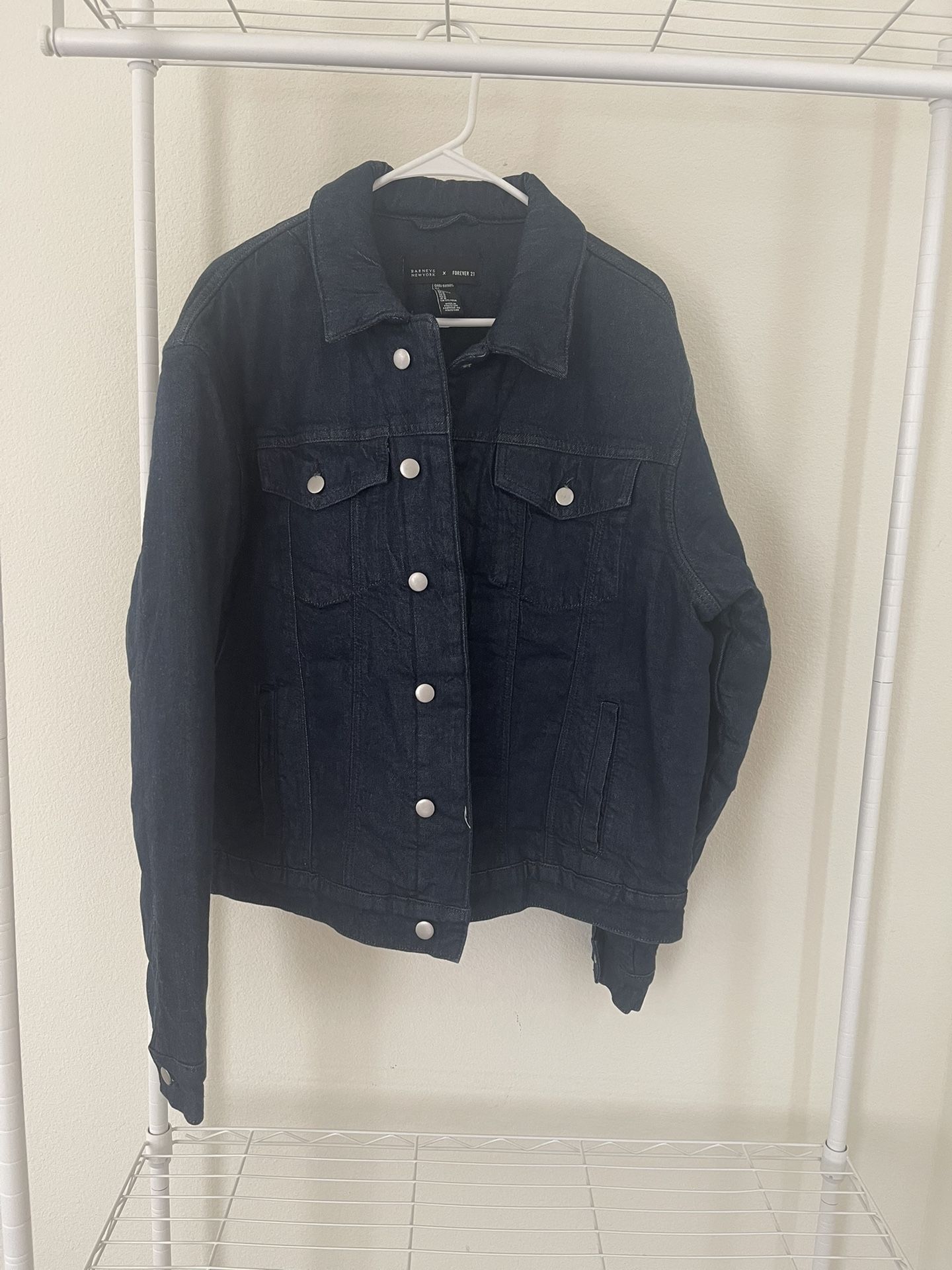 Men’s Denim Jacket Size M