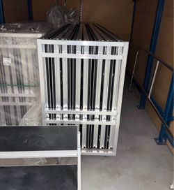 PORTABLE STAGE STEPS