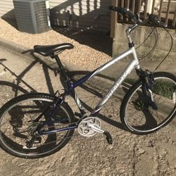 Trek Navigator Bike 