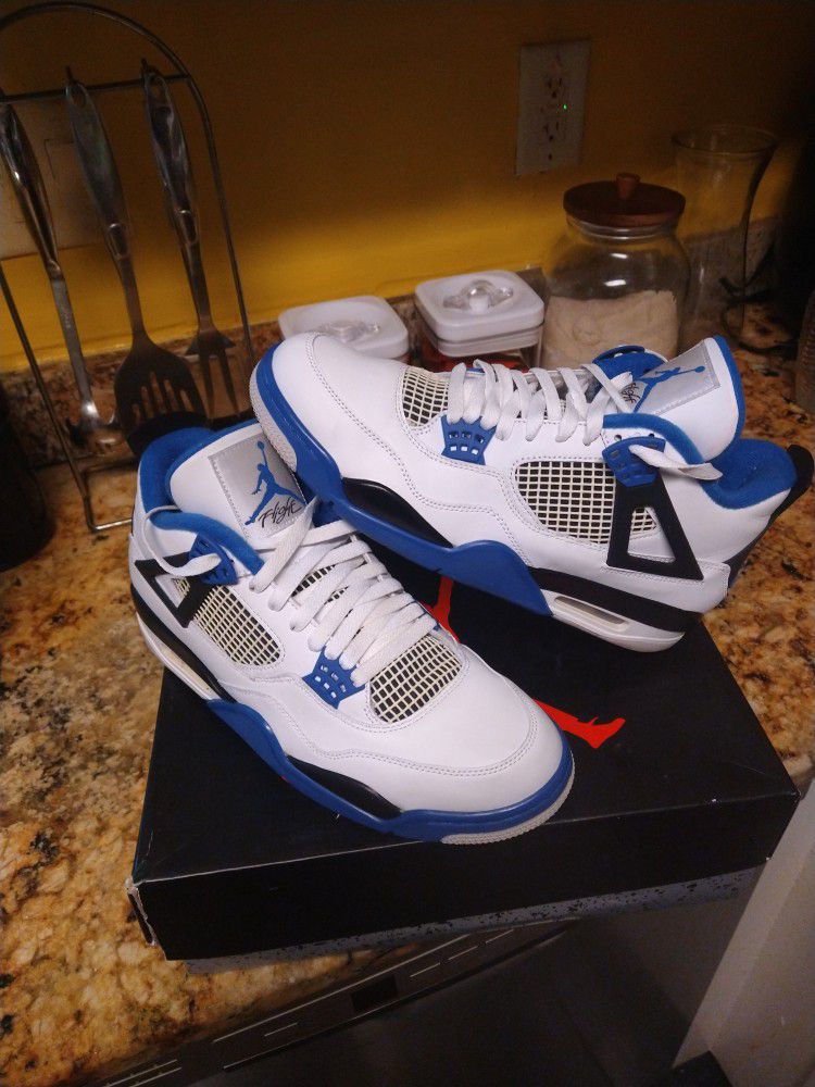 $270  Local pickup size 11 only. 2017  Air Jordan 4  Motorsport With  Replacement Box  Only Worn 2 Times Price Is Firm
