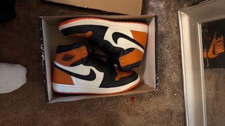 Air Jordan 1 Retro High Shattered Backboard