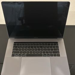 MacBook Pro (15 Inch)