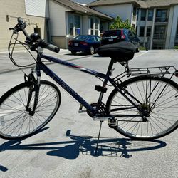 Men’s Hybrid Bicycle
