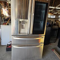 Refrigerator 