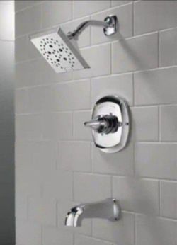 Delta Portwood Single-Handle 5-Spray Tub and Shower Faucet with H2Okinetic in Chrome (Valve Included