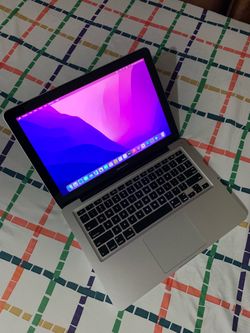2012 13.3"inch Intel Core i5 MacBook Pro, 500GB HDD, 6GB RAM. macOS Monterey Installed.