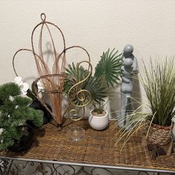 Fake Plants/ Decor