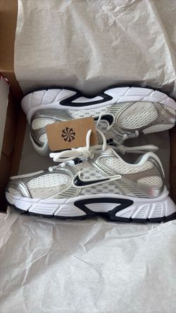 Nike v5 RNR