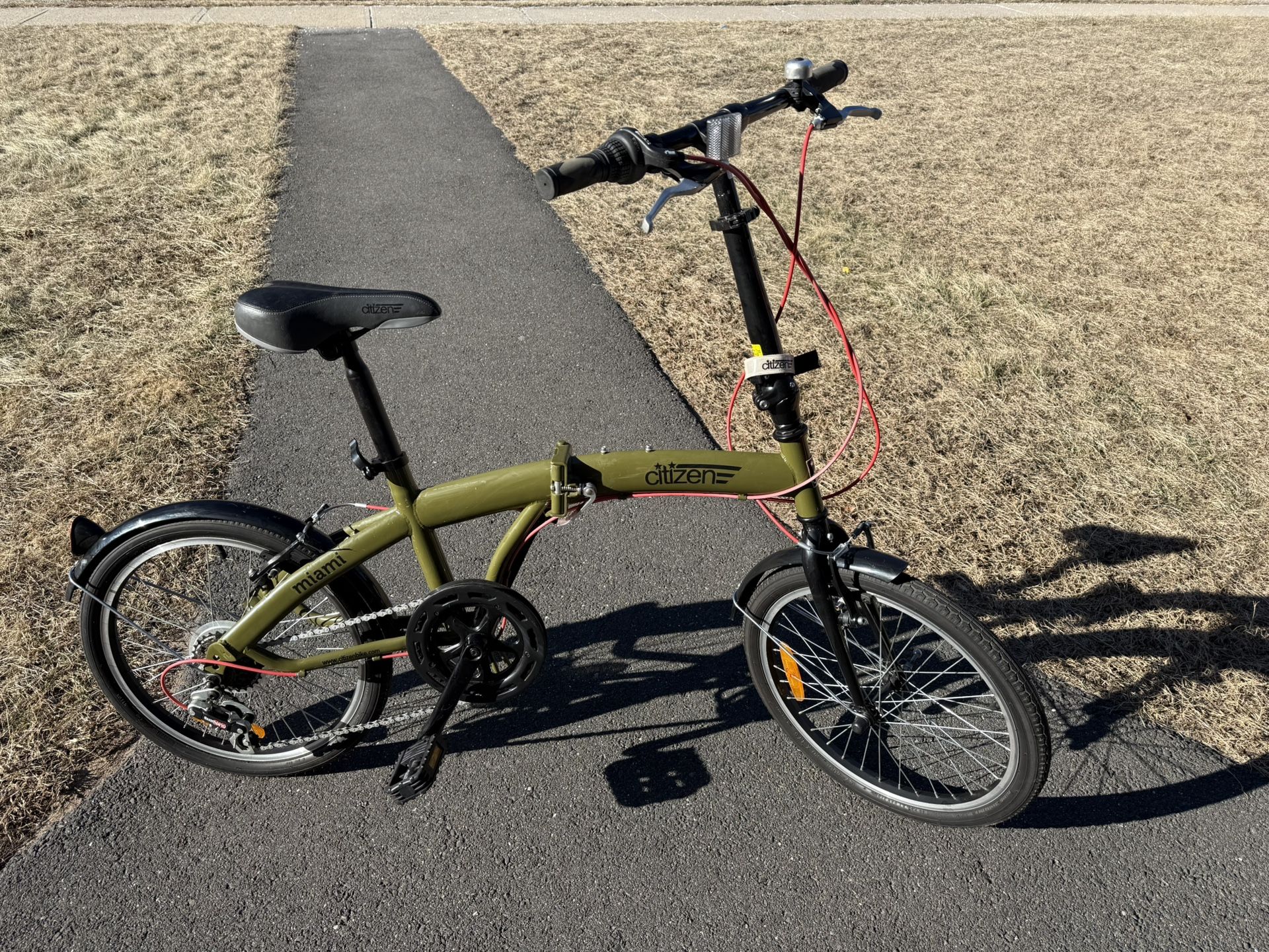 MIAMI Citizen Bike 20" 6-speed Folding Bike with Steel Frame