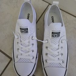 Women's Converse All-Star Size 9