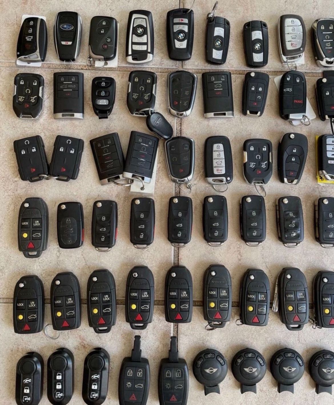 Kia new key fob Toyota key fob Hyundai key fob Mini Cooper key fob Nissan key fob Bentley new key fob Ford key fob Chevrolet key fob Bmw key fob