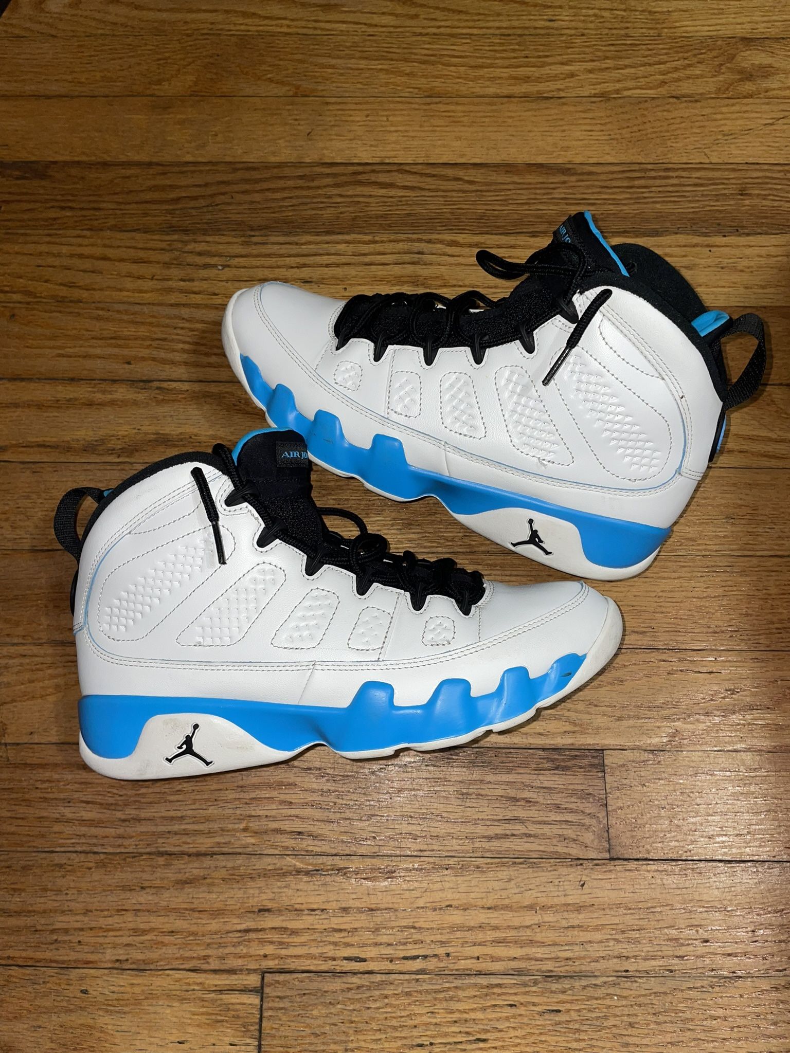 Air Jordan Retro Powder Blue Size
