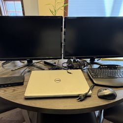 Excellent condition workstation 2 monitors Dell docking station and computer