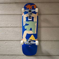 SKATEBOARD CRUISER GLOBE HUNTSMAN BAMBOO PLAY 9.75 COMPLETE