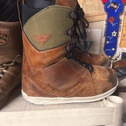 Real Leather Premium Thirtytwo Lashed Boot Size 10