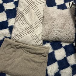 Bundle Of House Things 