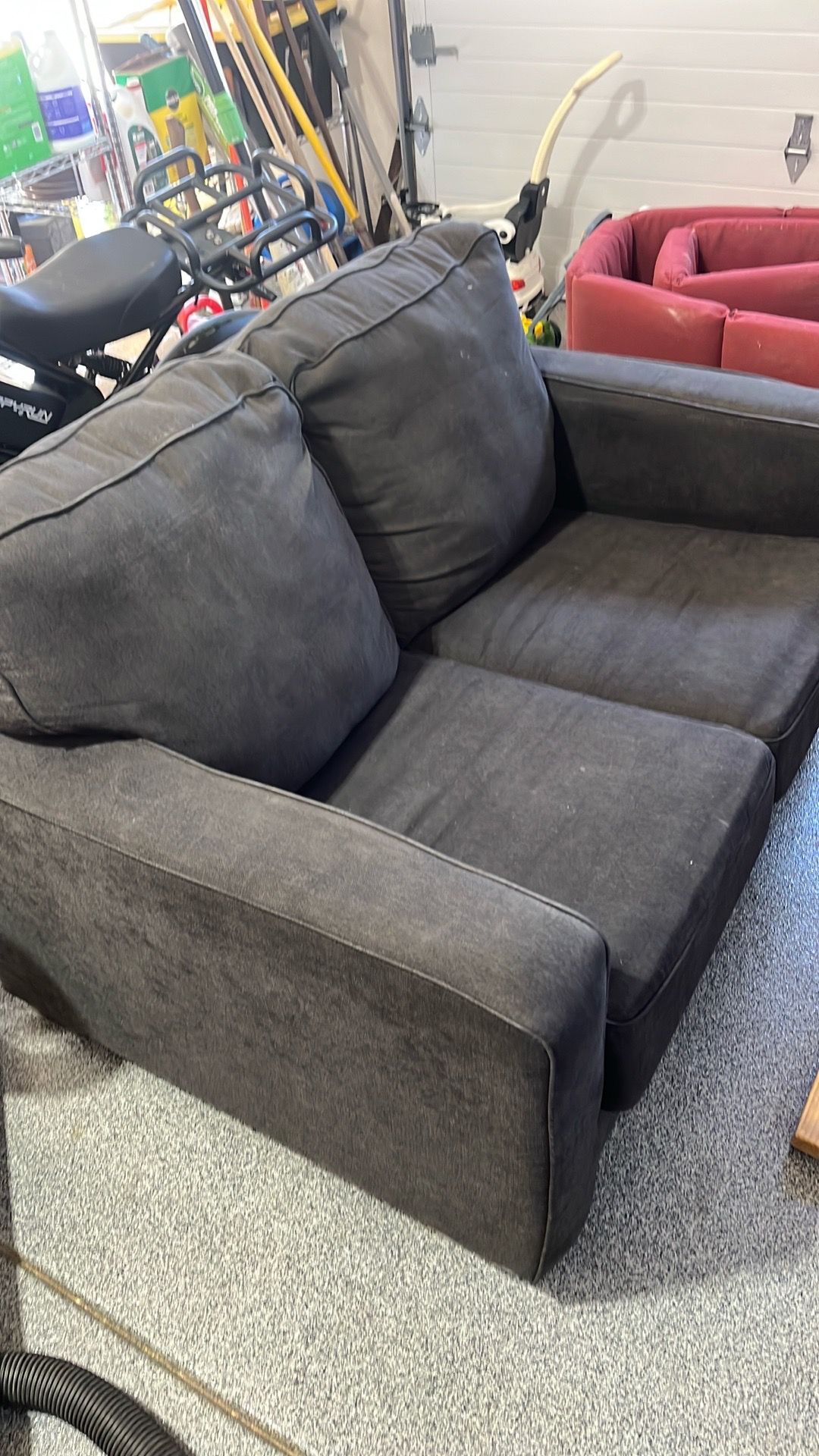 Couch/Pull Out Bed