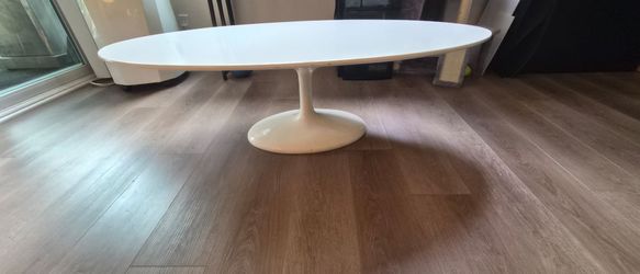 Vintage Knoll style pedestal coffee table