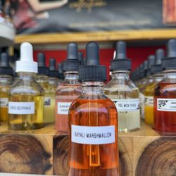 KAYALI  YUM BOUJEE MARSHMALLOW Women TYPE Body Oil Long Lasting 60ml 