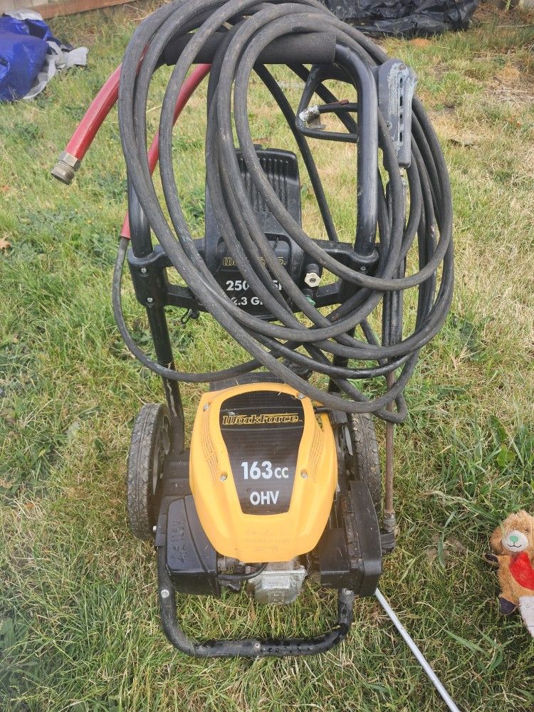 Pressure Washer