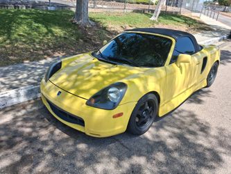 2000 Toyota MR2 Spyder on offerup