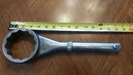 Snap on 3 1/8 wrench