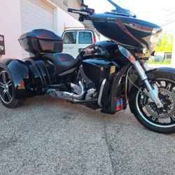 2017 Victory Cross Cantry Trike 1750