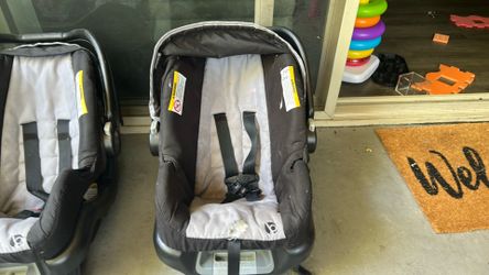 Baby trend infant car seat
