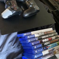 PS4 PlayStation 4 Pro 1 Tb Controller And 8 Games 