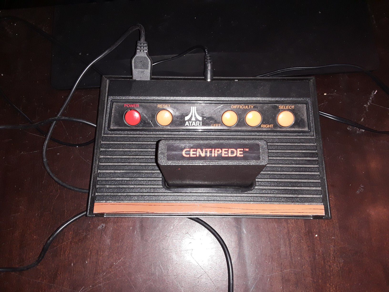 Atari flashback 2 , modded with cartridge port