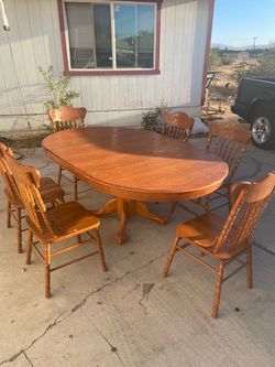 Oak Dining Table with 6 Chairs