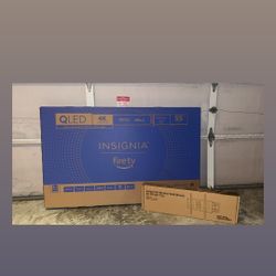 55” Insignia fire tv With Mount 