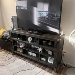 55” LG Smart Tv And Real Wood Tv Stand 