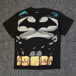 BATMAN TEE SIZE LARGE