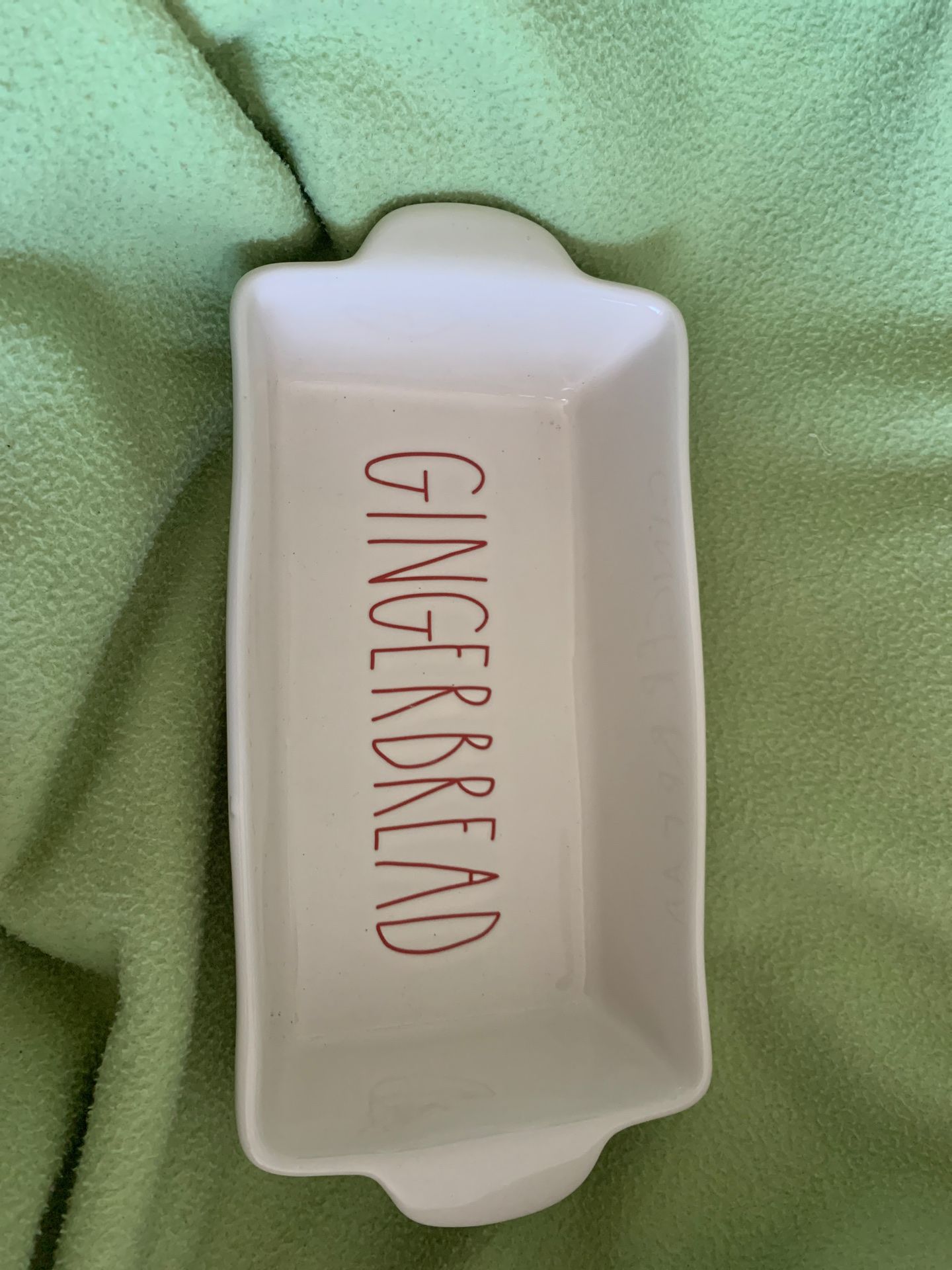 Rae Dunn breadloaf pan