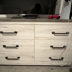 Savannah White & Grey 6-drawer dresser