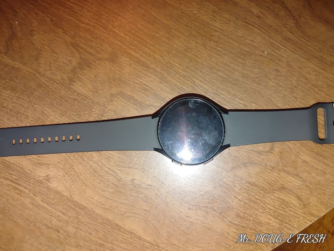Samsung GALAXY 4 WATCH 44ML-LIKE NEW