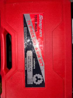 Snap-on 76-piece master tap and die set TDTDM500A