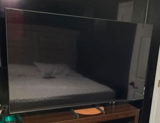 Samsung 65 inch Smart TV
