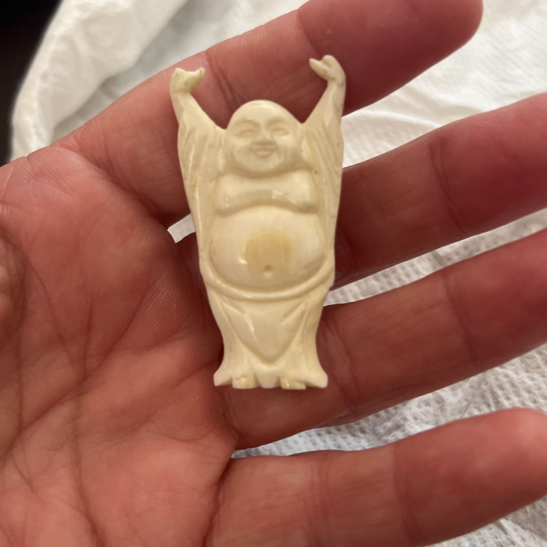 REAL! GENUINE IVORY! PENDANT 101YRS OLD!