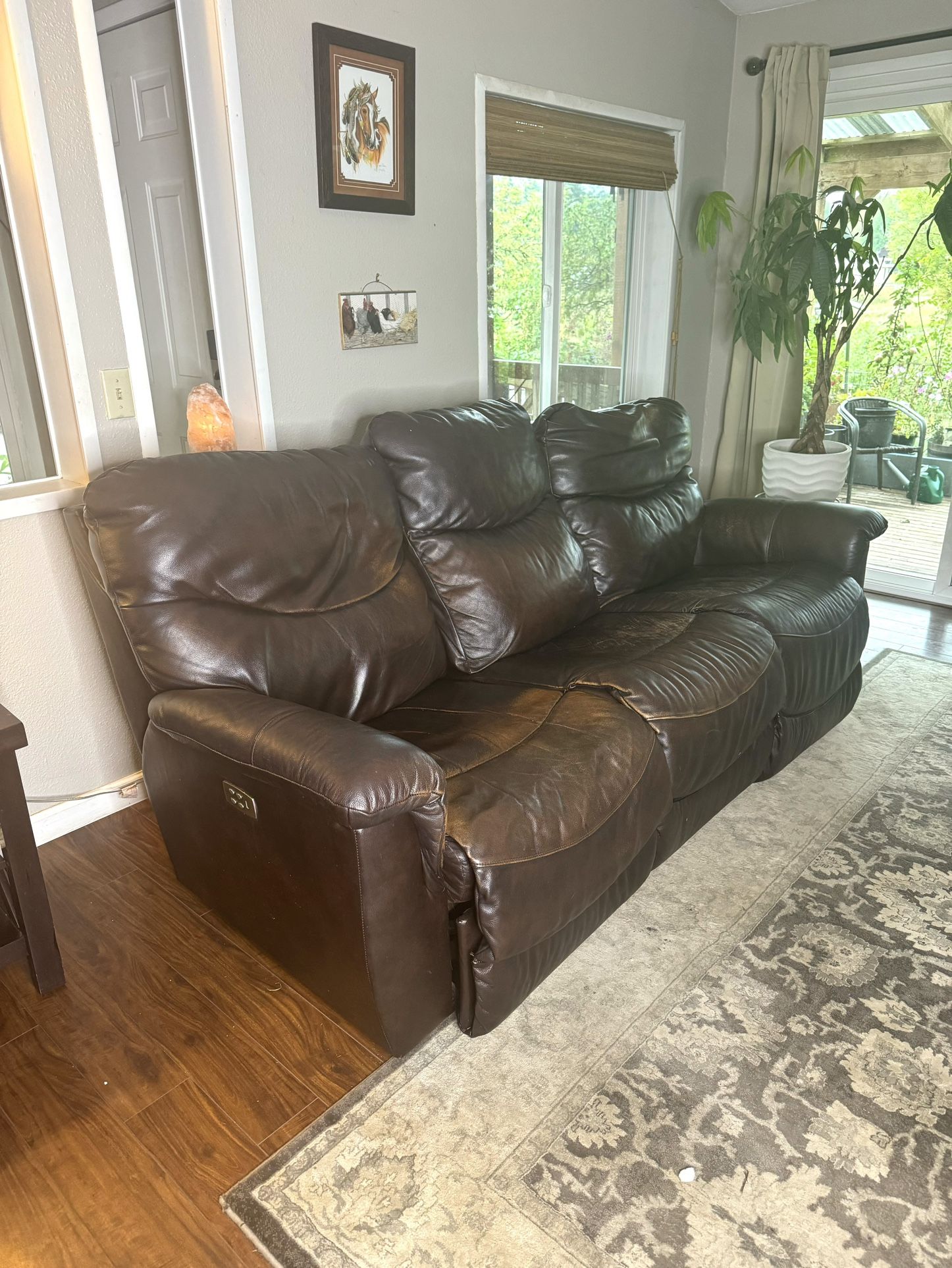 Lazy boy recliner leather couch
