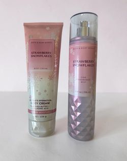 Bath & Body Works Strawberry Snowflakes Fragrance Mist & Body Cream Set New